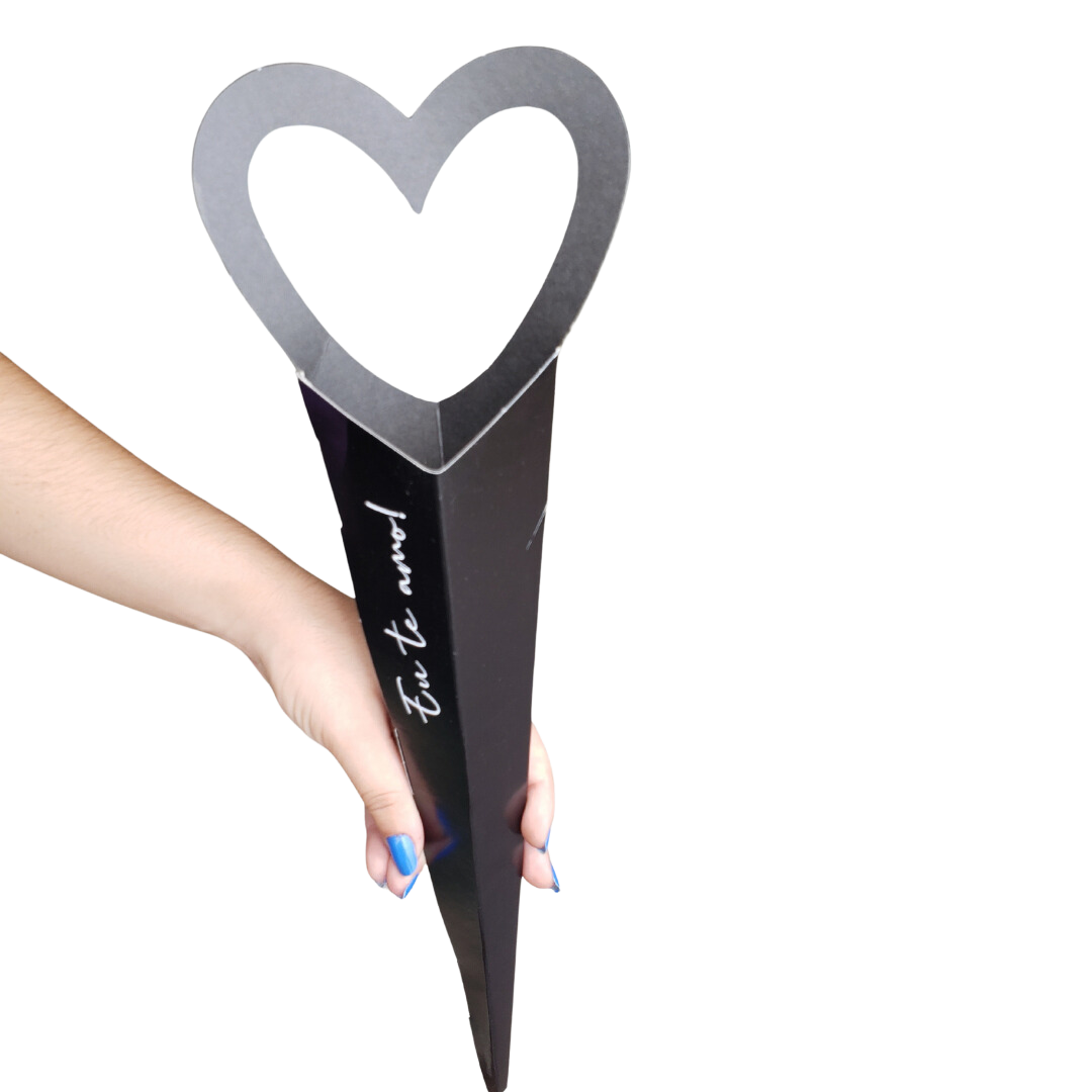 Cone Paper Love Preto Eu Te Amo